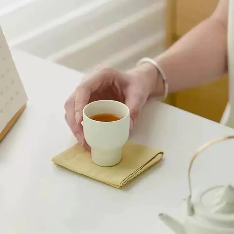 Wholesale Rustic Matte Large Terracotta Clay Planter Home Decorated Cylinder Pot Succulents Flowers Orchids Outdoor Garden Use