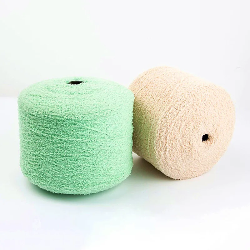 Xinglilai Factory soft 6NM 9NM 13NM 100%polyester Coral Velvet fur fancy winter yarn for Winter plush pajamas