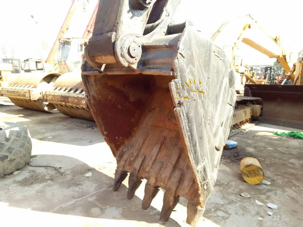 Hitachi crawler Excavator EX400-5 excavators For Sale on good price in good condition ex200-5e Japan supply 6BG1 machine