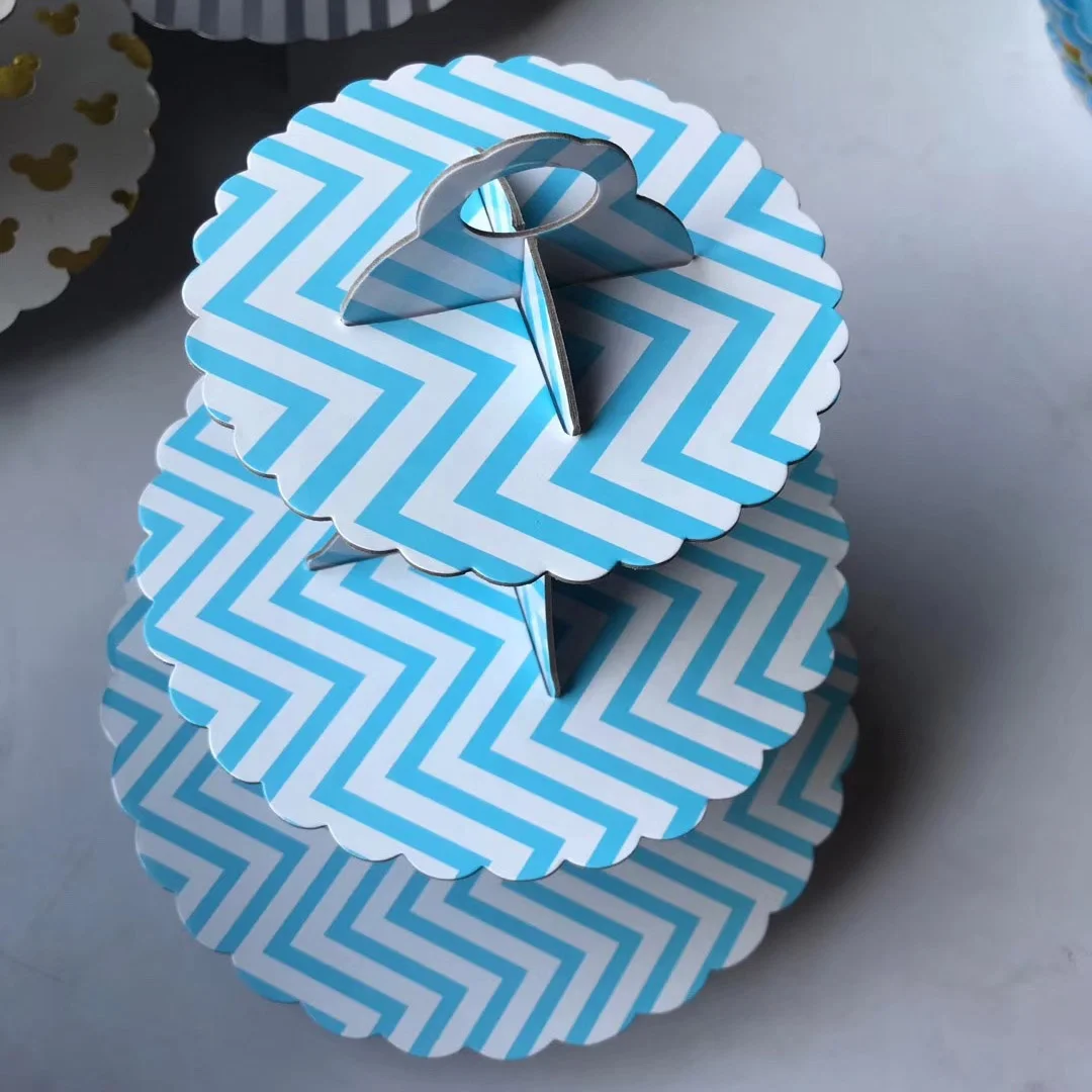 Круглая полка для тортов на день рождения