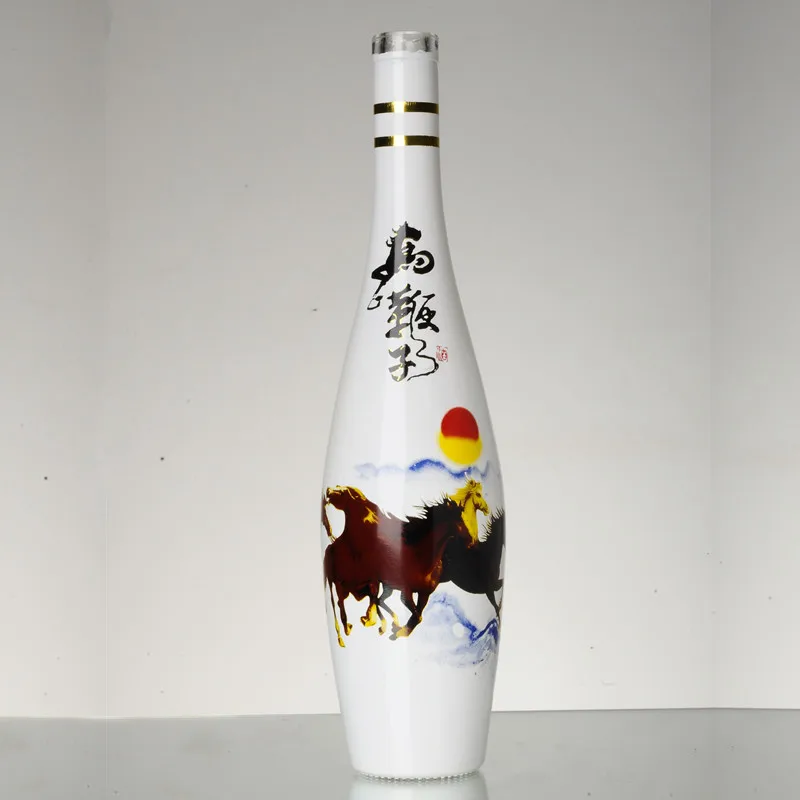 Shandong Yuncheng Customized Frosted 750ml Vodka Glass Custom Spirit Bottles