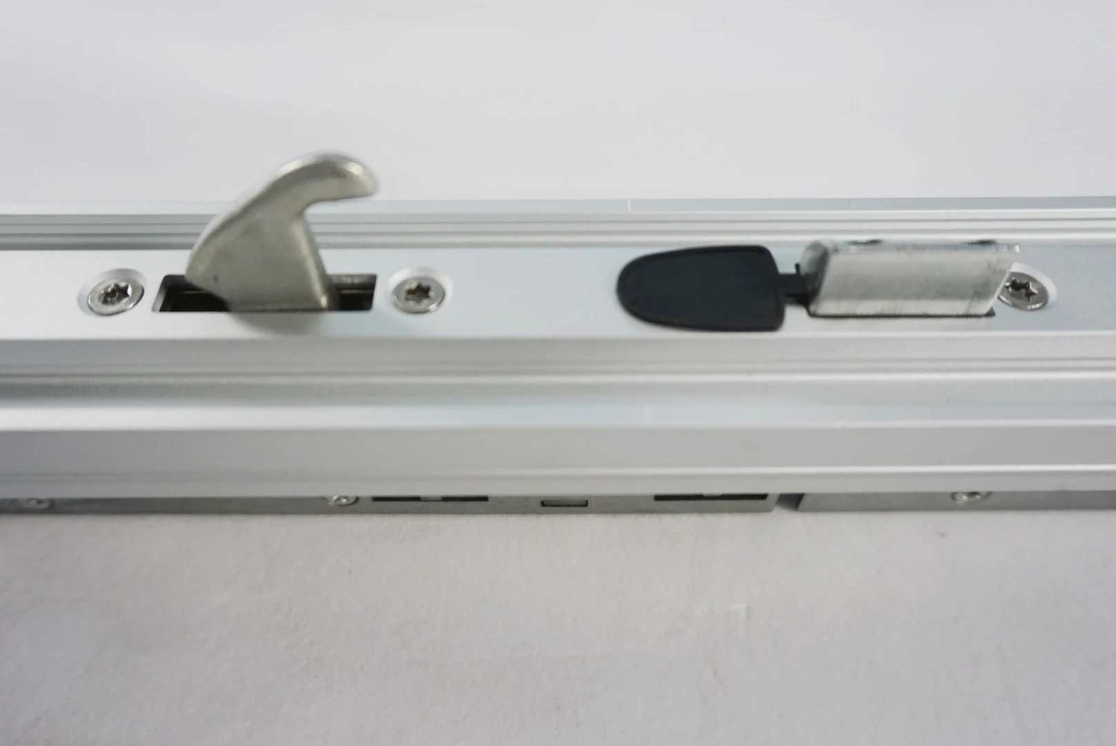 OEM customized BI FOLD french door lock with top & bottom shoot bolts for aluminum BI FOLD door