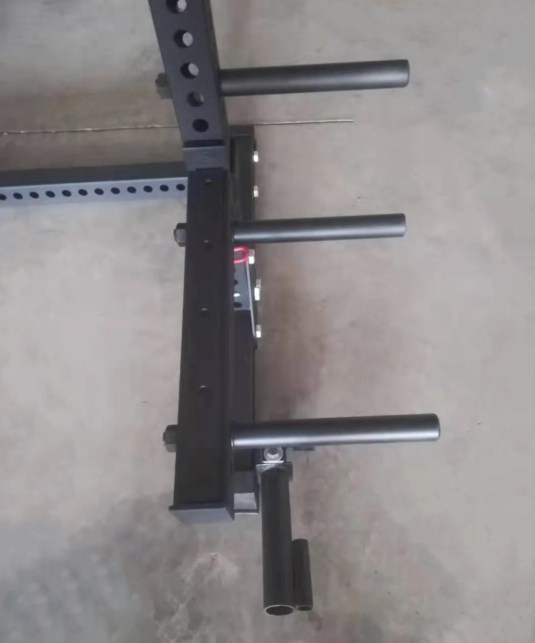 Factory for Free Standing Cross fit rig/racks ,Power Rack with 4 layers storage rack