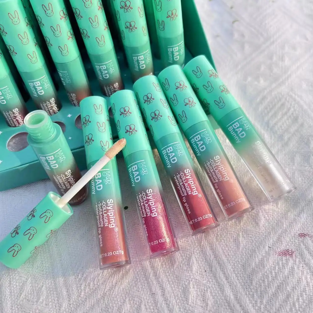 Wholesale Bad Bunny Hydrating Lipgloss Hotsaling Vegan 24pcs Display Makeup New Arrival Long-lasting  Waterproof Cosmetics