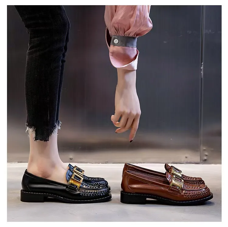 New Arrival Women Dress Leather Sole Shoes Chunky Heel Fashion Round Toe Leather Shoes