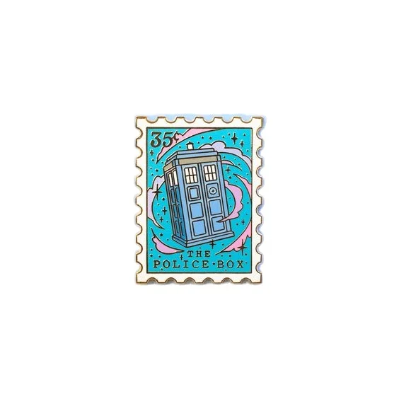 Custom Design High Quality Gold Metal Postage Stamp Collecting The Desert Planet Castle Soft Hard Enamel Pin Badge for Souvenir