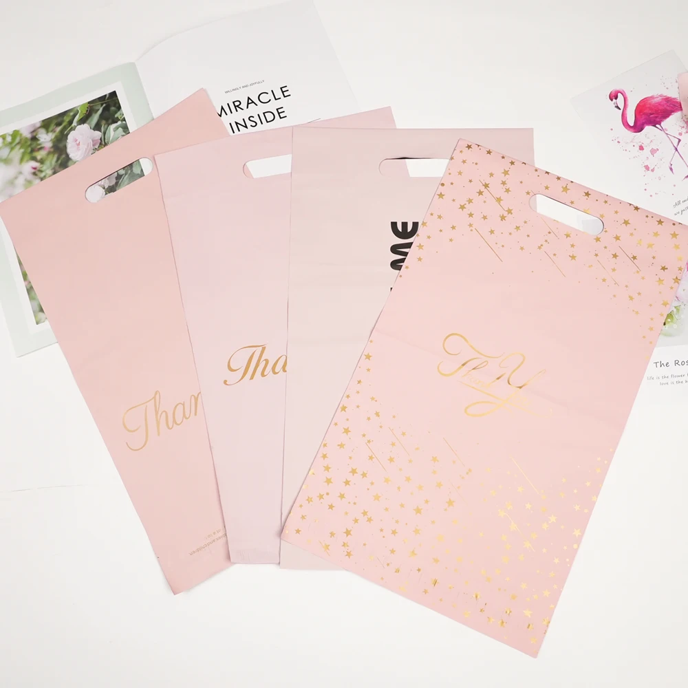 2024 custom brand logo Ploy bag black pink courier bag size 25.5*33+4cm  with handle for clothing