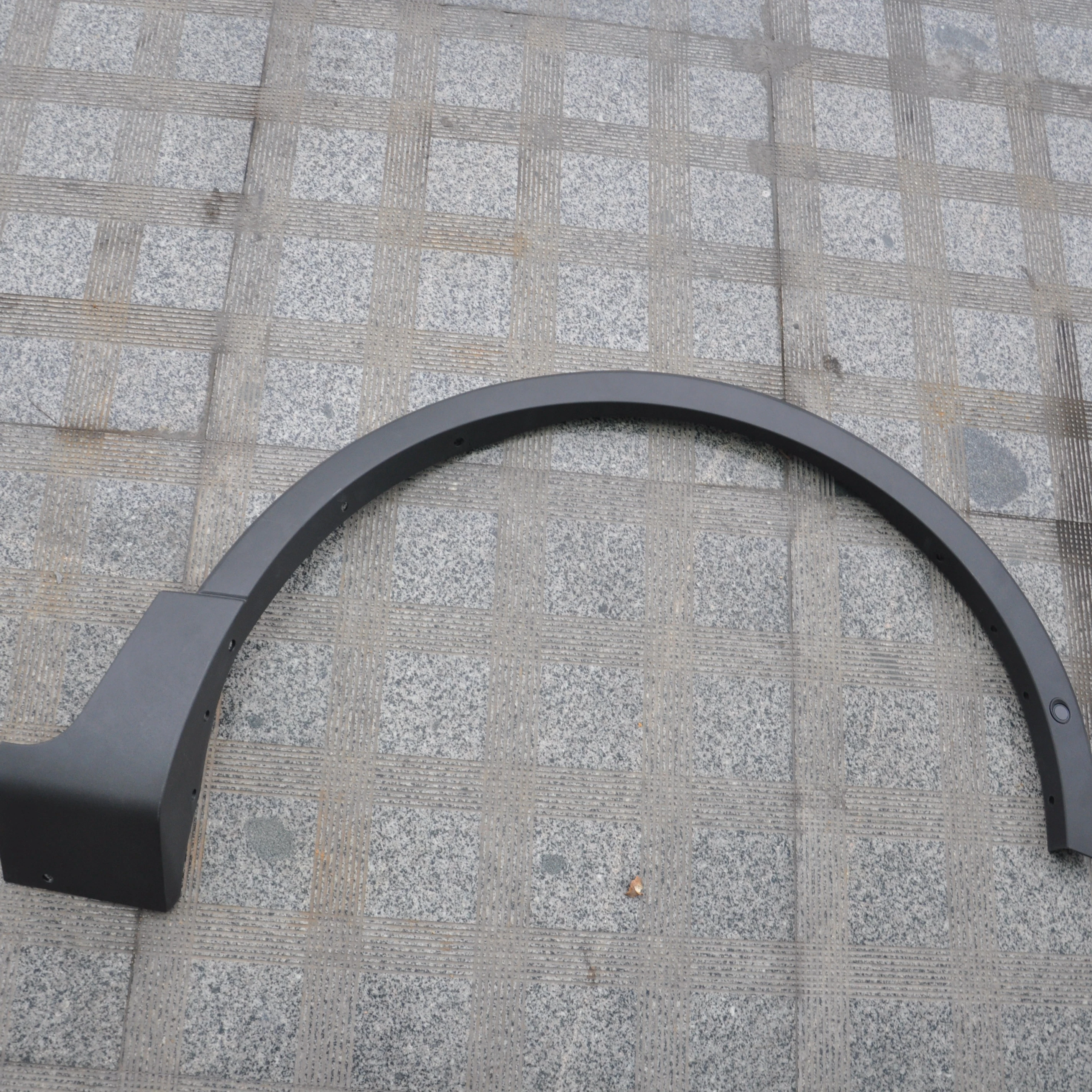 Top quality car fender stripe with hole without hole custom rear fender lining For Lincoln MKC  OE EJ7Z16268BB EJ7Z16268BA