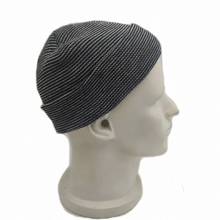 Manufacturers winter caps бини caps with logo custom