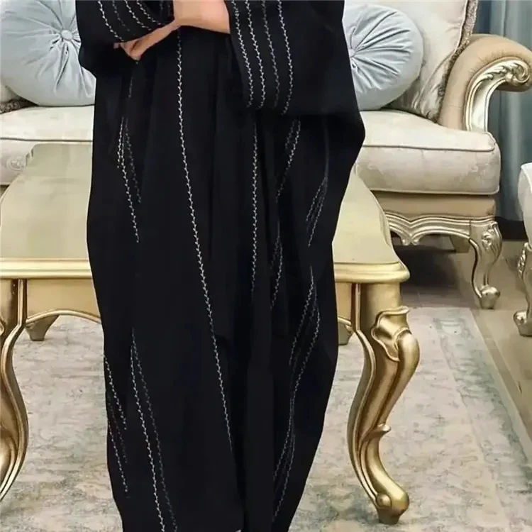 New Arrival Oem Elgent Muslim Women Dubai Muslimah Niqab Embroidery Khimar Burqa Middle East Jubah Dresses Abaya With Hijab