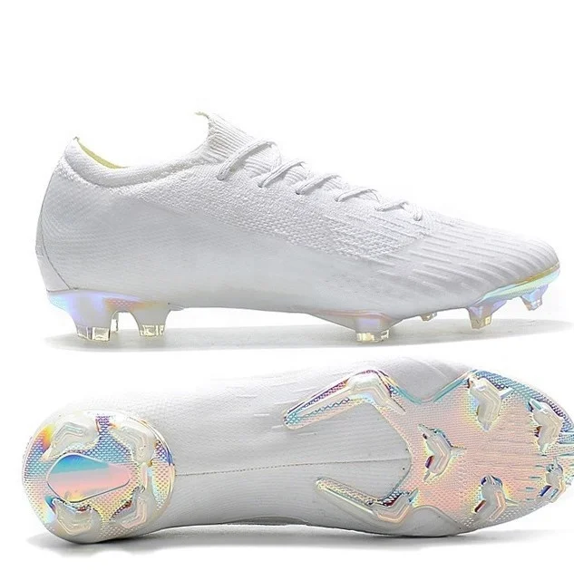 Hot selling Soccer Boots Branded Men Football Shoes