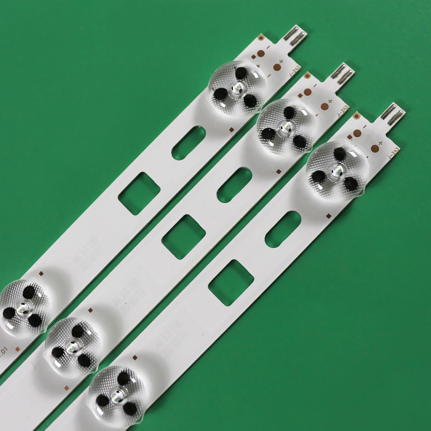 J-243 Factory wholesale LED Strip for 32' TV WXGA NDSOEM WA+WB TYPE REV0.0 KDL-32R430B KDL-32R413B KDL-32R433 KDL-32R420B