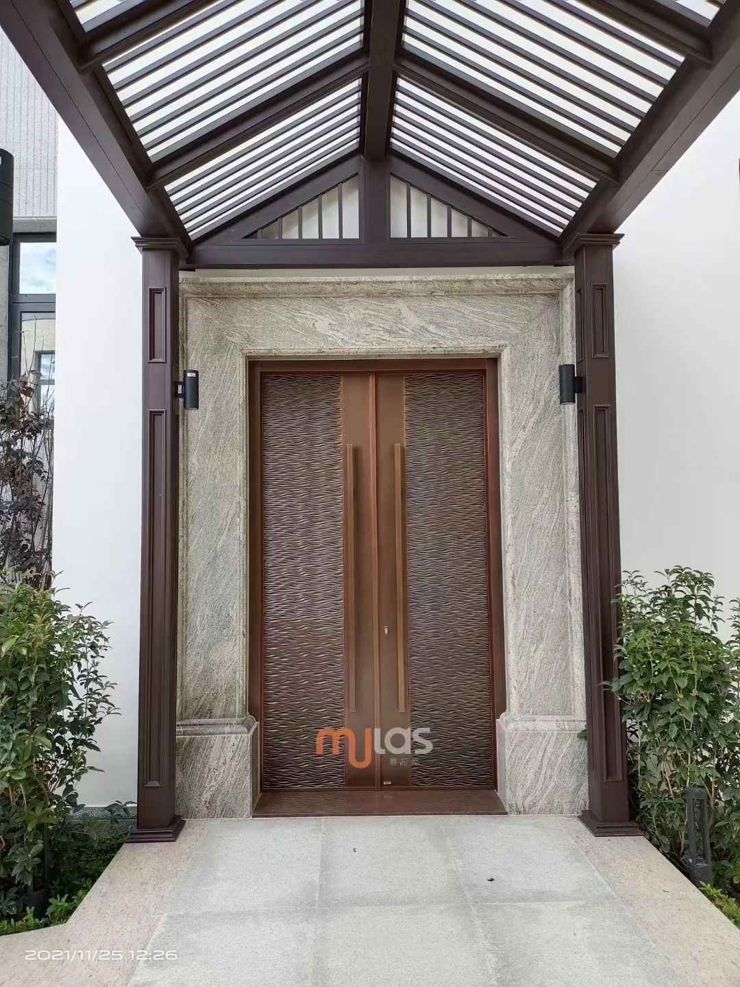 Thermal Isolation Heat Proof Copper Material Modern Style Luxury Pivot Door