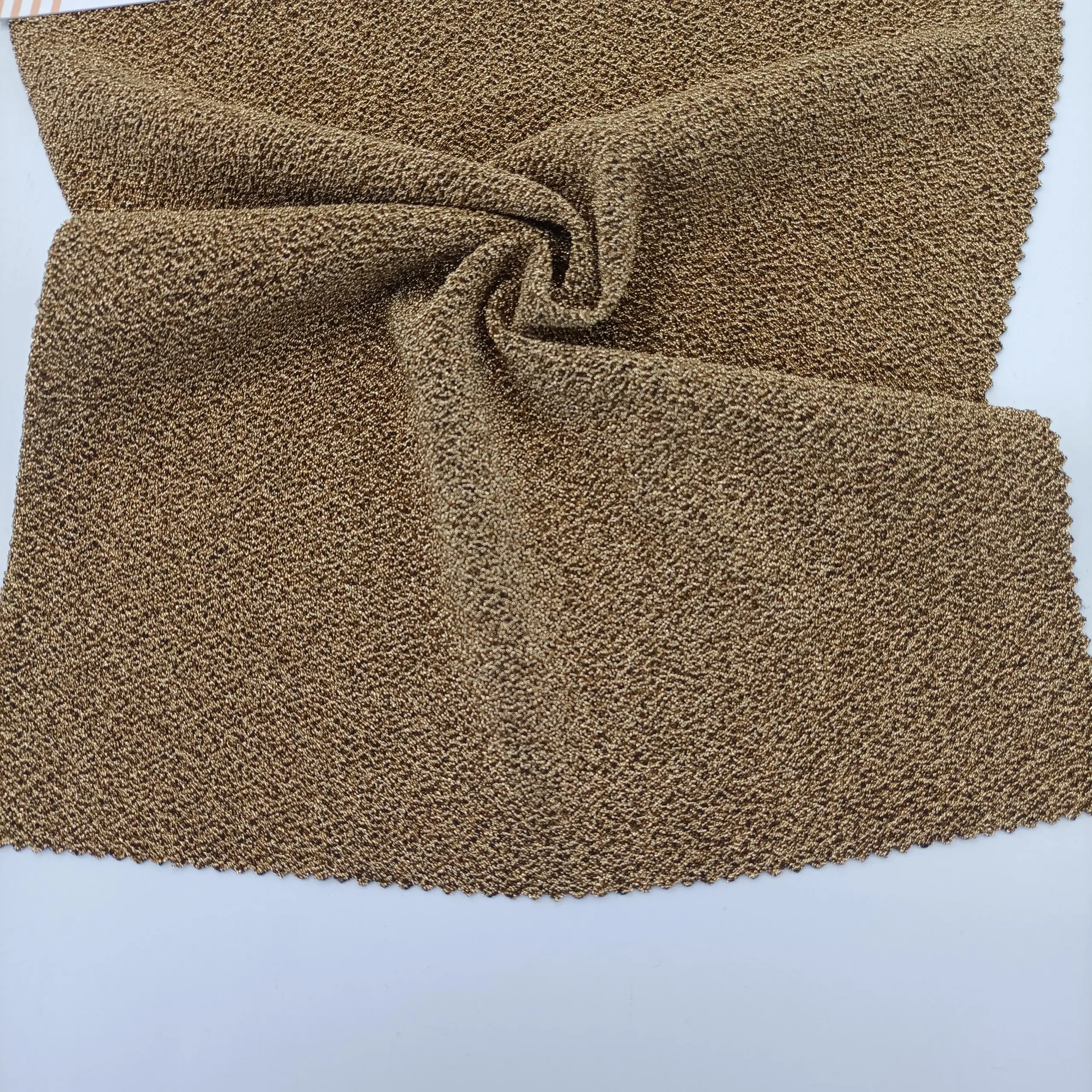 Custom pattern Polyester spandex Knit fabric gold metallic fabric jacquard lurex knit fashion fabric