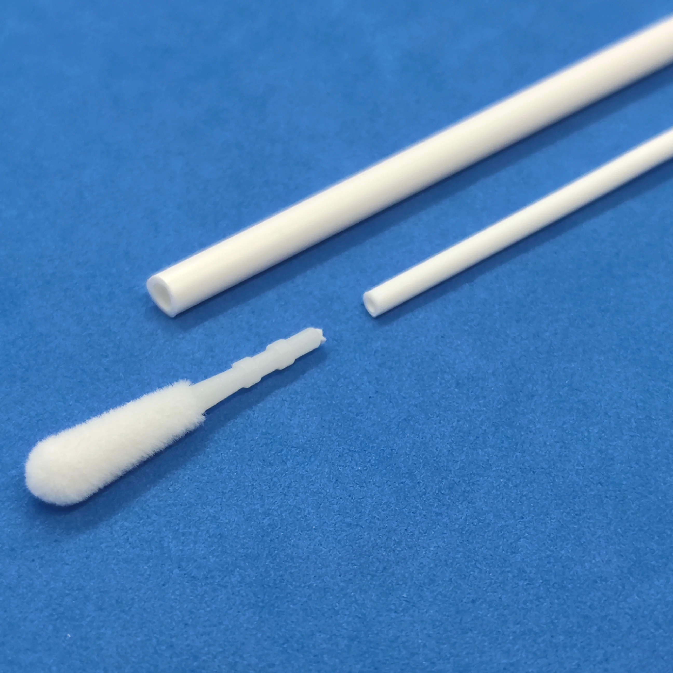 Disposable Medical Specimen Collection Nylon Flocked Sterile Fecal Swab For Sampling
