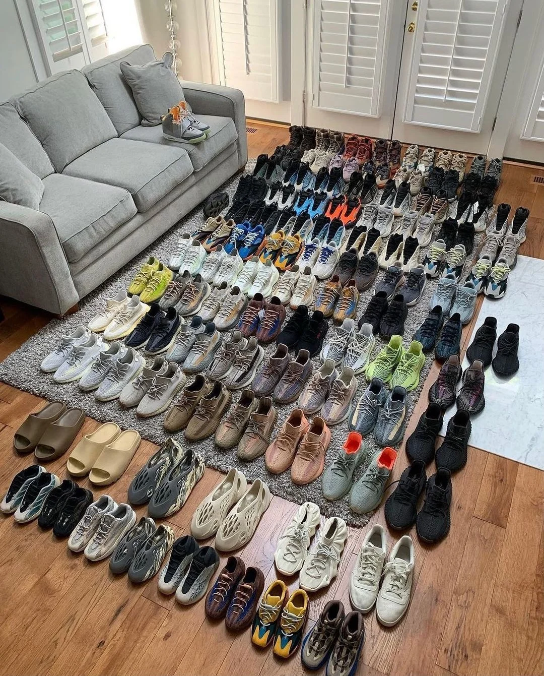 
New hot sale Originals Azael Kanye West Casual Shoes For Men Women Wave Runner Glow In The Dark Yeezy 700 V3 Shoes 