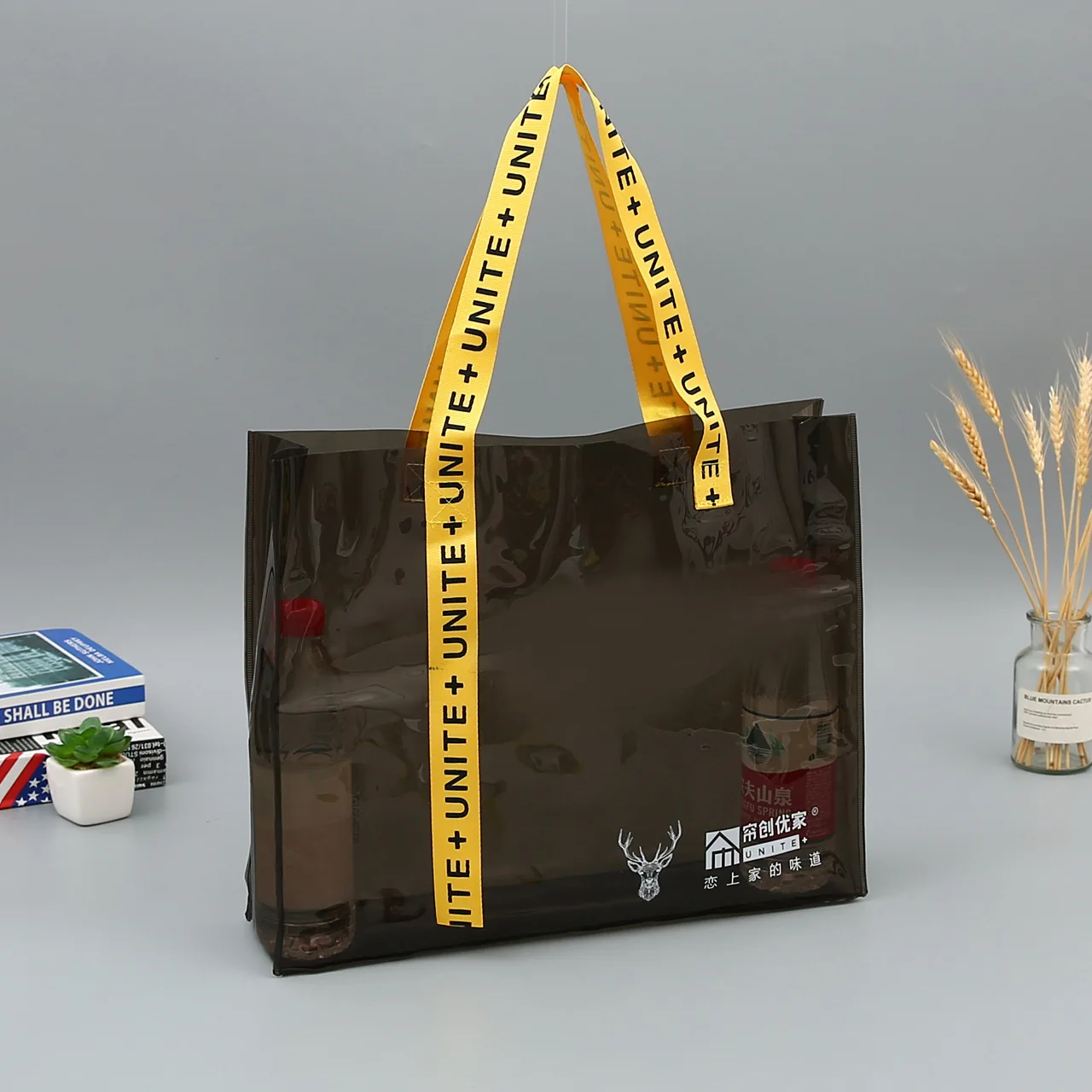 Women custom Fashion beach PVC plastic tote bag,wholesale clear pvc shopping bag Promotion Gift Bags