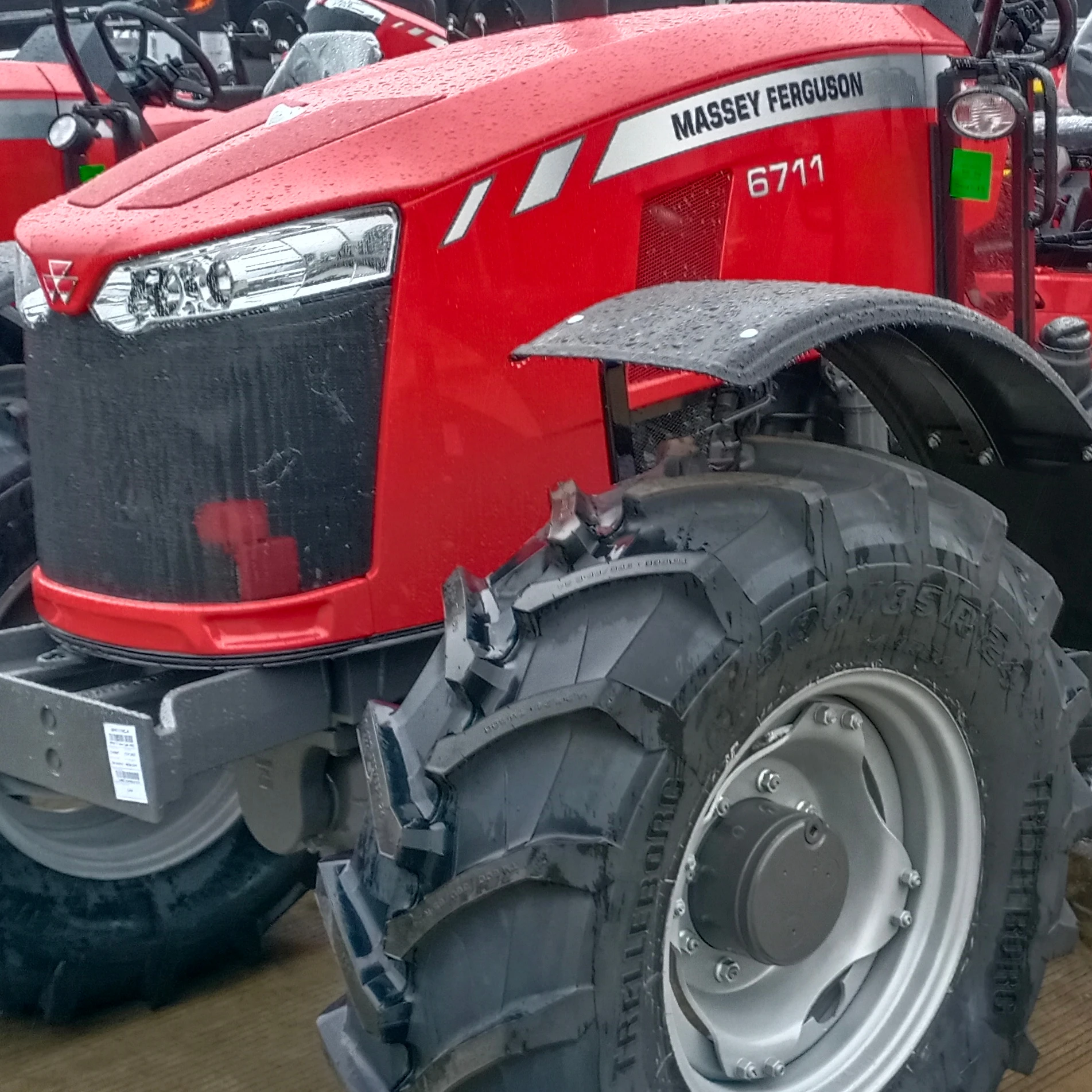 Farm Tractor None Power and Farms Applicable Industries Massey Ferguson Used Cheap Mf 1204