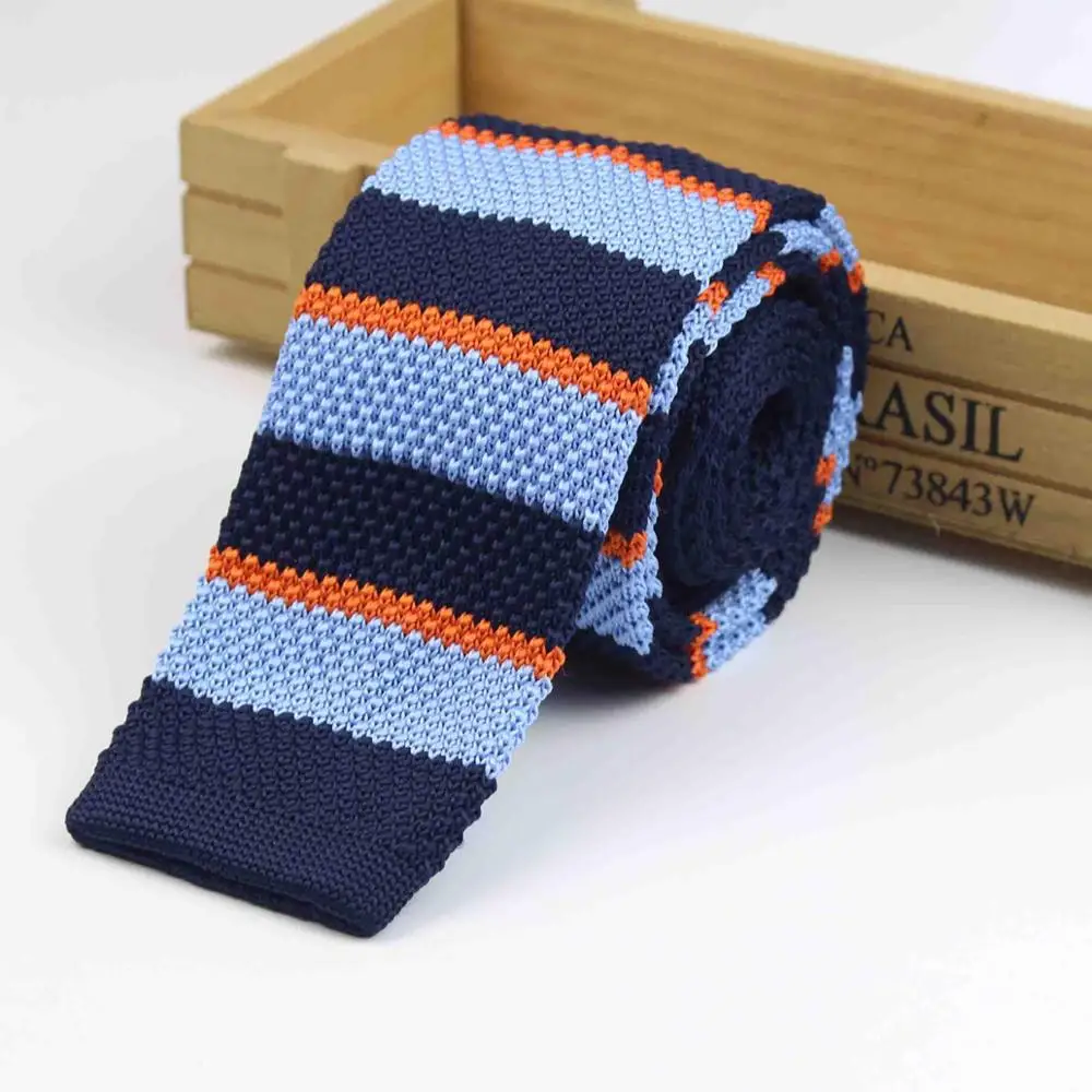 Mens Striped Knit Tie  Skinny Knitted Necktie Narrow 5.5cm Dot Gravatas Classical Ties Knitting Tape Yarn Designers