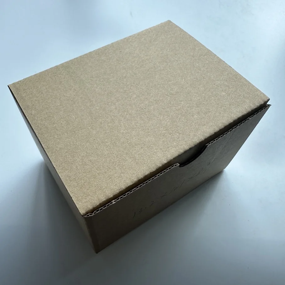 Modern Novel Design Wholesale Brown Kraft Gift Packaging Paper Box for Bottles & Mug Set