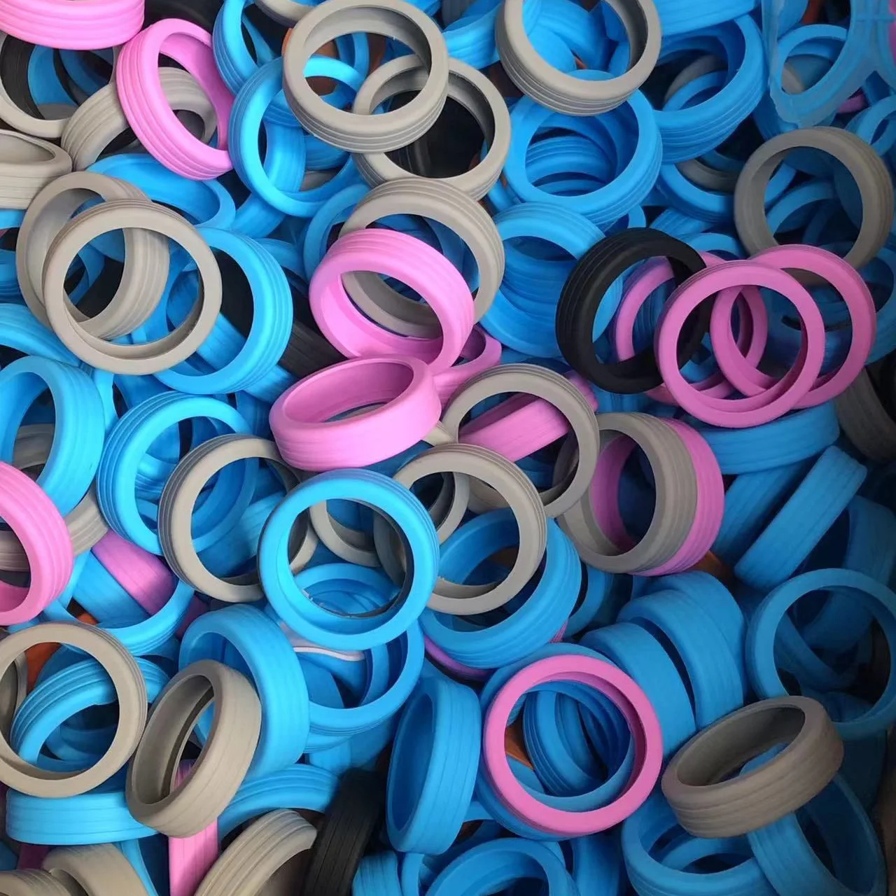 High Elasticity Silicone Wheels Caster Shoes Travel Luggage Suitcase Reduce Noise Anti-wear Luggage Wheels Protector Cover