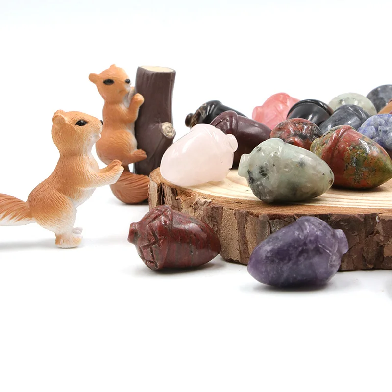 Natural Stone Mini Crystal Crafts Hand Carved Crystal Pine Cone Small Topaz Nut Statue for Decorate