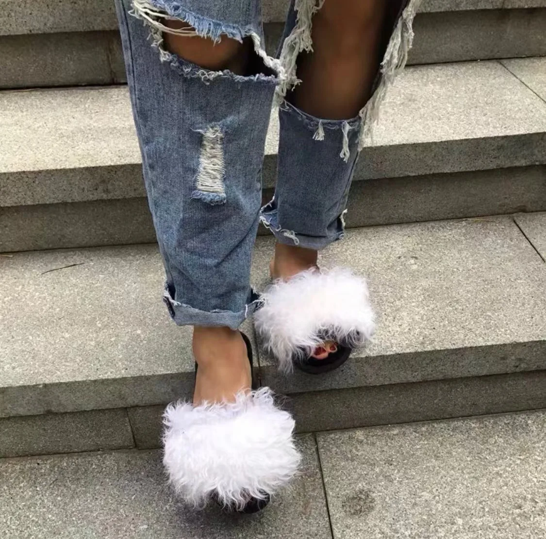 The latest Australian wool fur slippers High quality real fur slippers