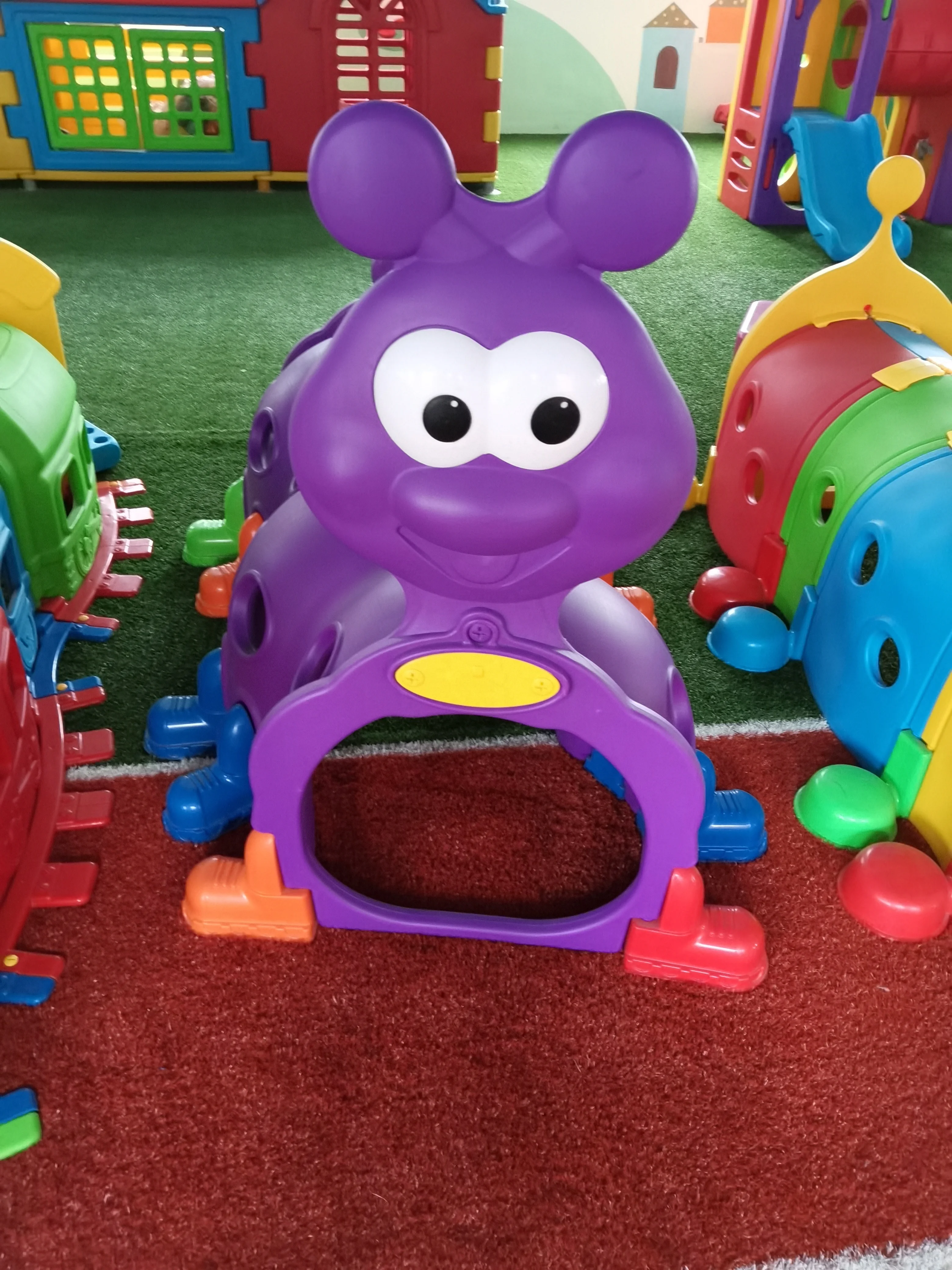 Newest Kids Indoor Playground Equipment Caterpillars Crawling Tunnel Kids Outdoor Play Tunnel