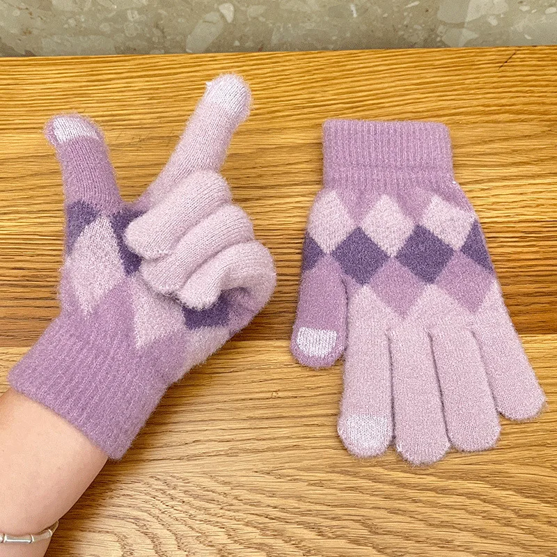 2025 Winter Hand Warmer Green Blue Purple Grey Red Pink Khaki Argyle Diamond Knit Thick Fluffy Warm Mittens Touch Screen Gloves