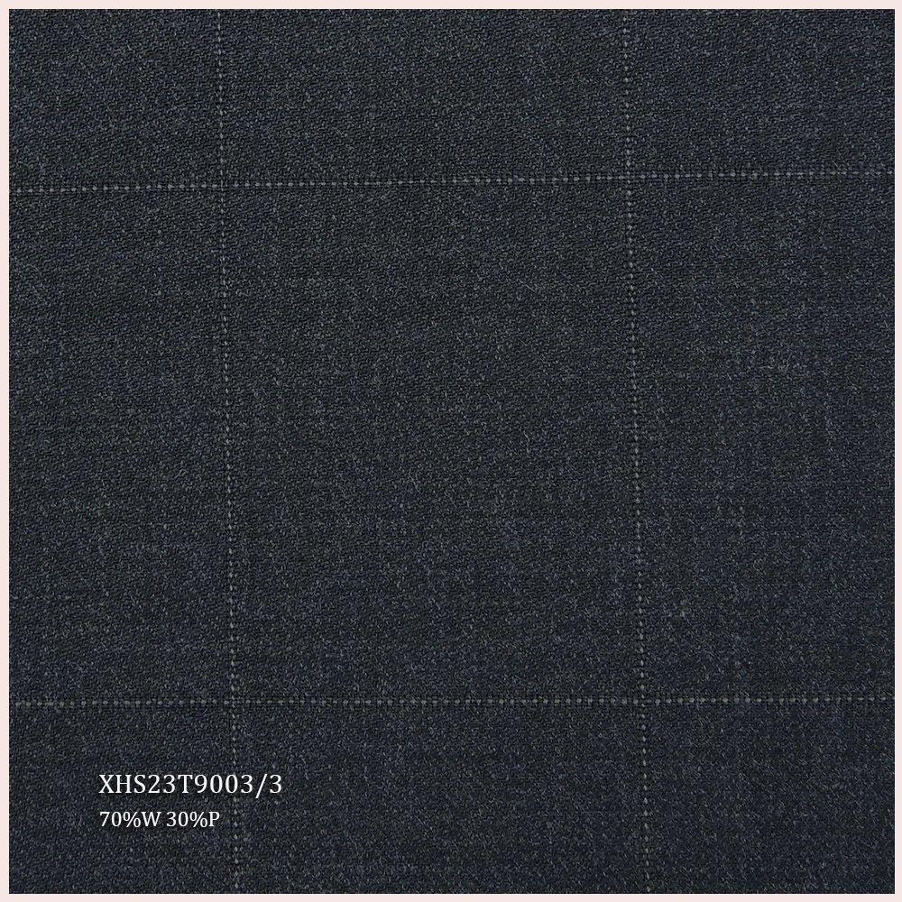 Luxury STOCK Italian Plaid Design Merino 70%W 30%P Wool Polyester Blend Wool Fabric for Men Suits