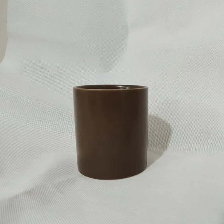Wholesale Brown Glaze Ceramic Candle Container Jars Handmade Matte Cylinder Vessels Home Decoration Custom Christmas Scented Wax