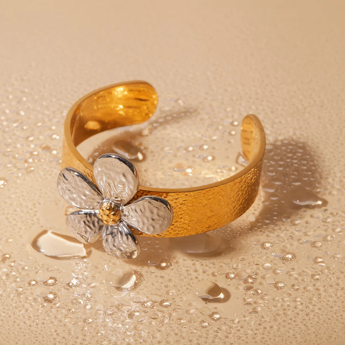 stainless steel jewelry wholesale PVD 18K Gold Waterproof Tarnish Free 316L stainless steel  Bangle& Bracelet For Women Fashion