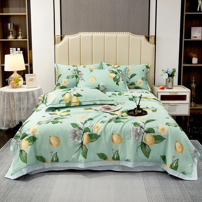2022 Hot Selling Quilt Bed Sets Soybean Fiber Summer Cool Quilt Comforter Set 4 Piece Queen Size Quilt Set Washable Thin Blanket