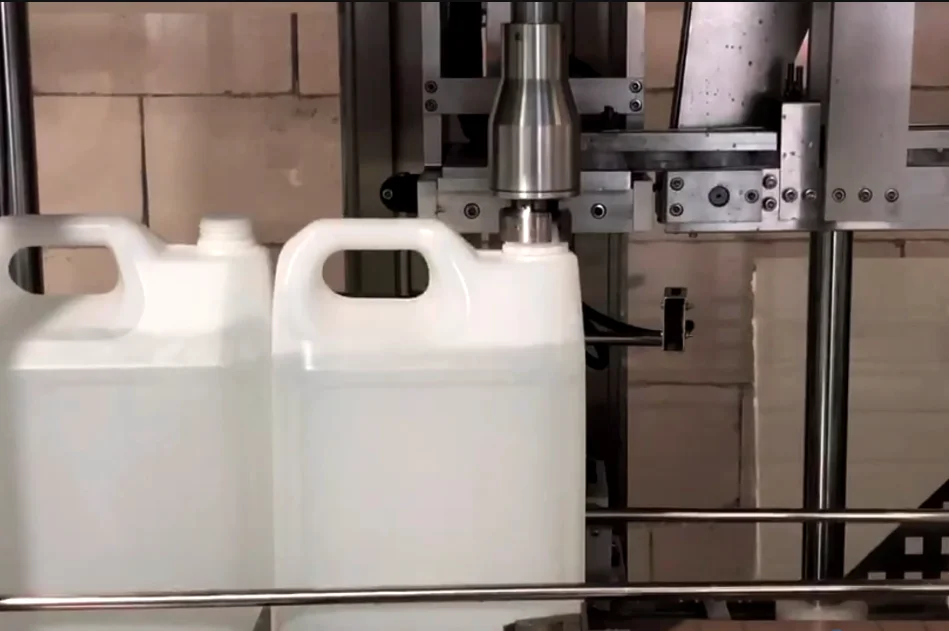 Automatic Pet bottle capping machine for Plastic bottle