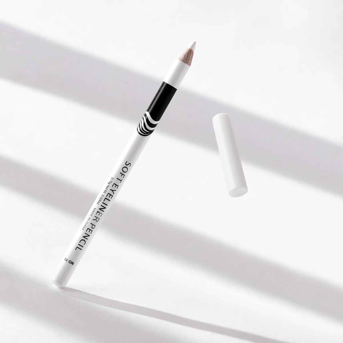 Menow P112 OEM\ODM private label makeup lasting waterproof Moist care silky white wooden Eyeliner cosmetics factory wholesale