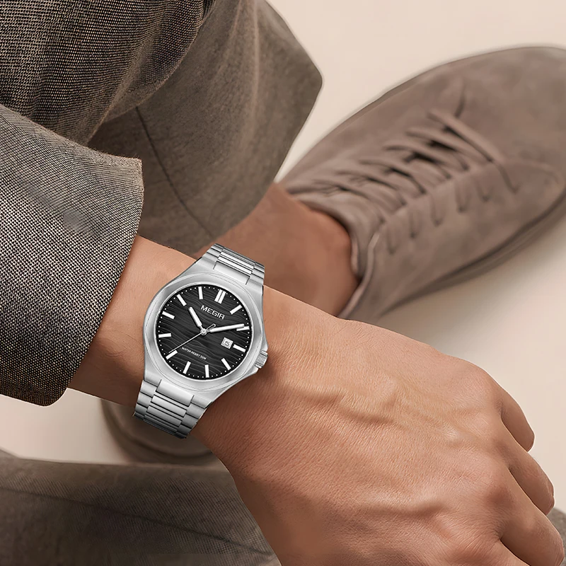 MEGIR 8409   new design OEM mens quartz watch best Stainless steel band Waterproof date display Simple Casual watch supplier