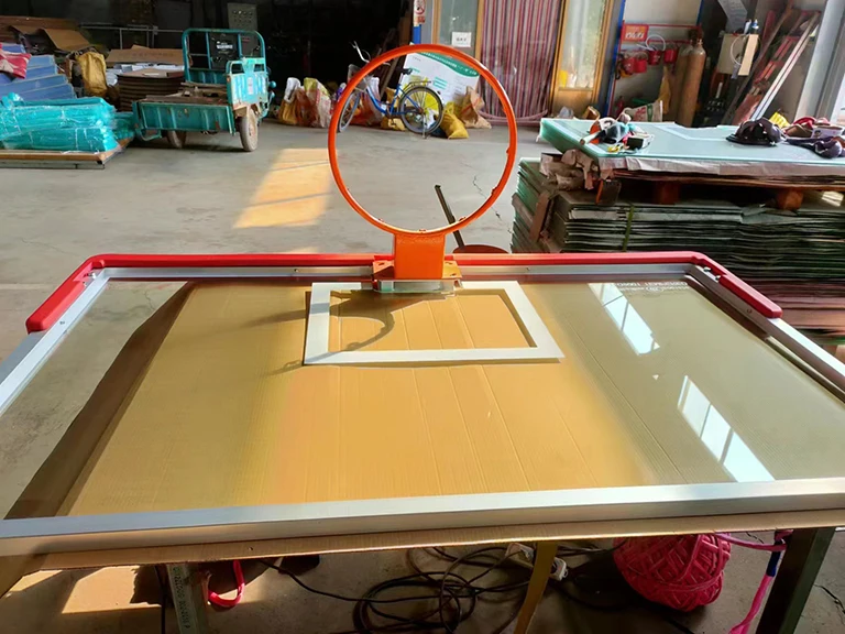 Manufacturer wholesale can customize professional training tempered glass basketball backboards and accessories