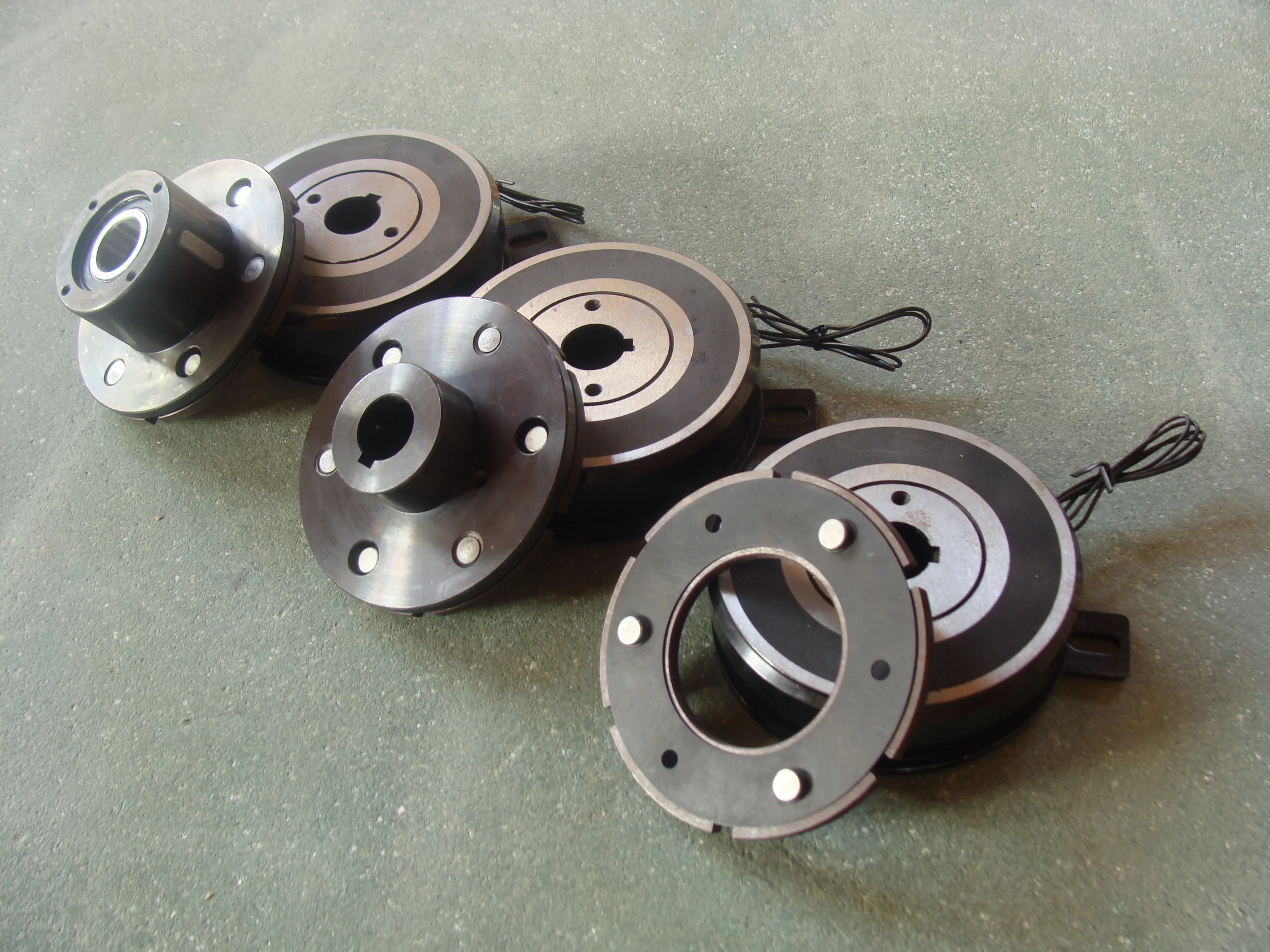 Горячая Распродажа, китайская фабрика производит электрический сцепление 24 В