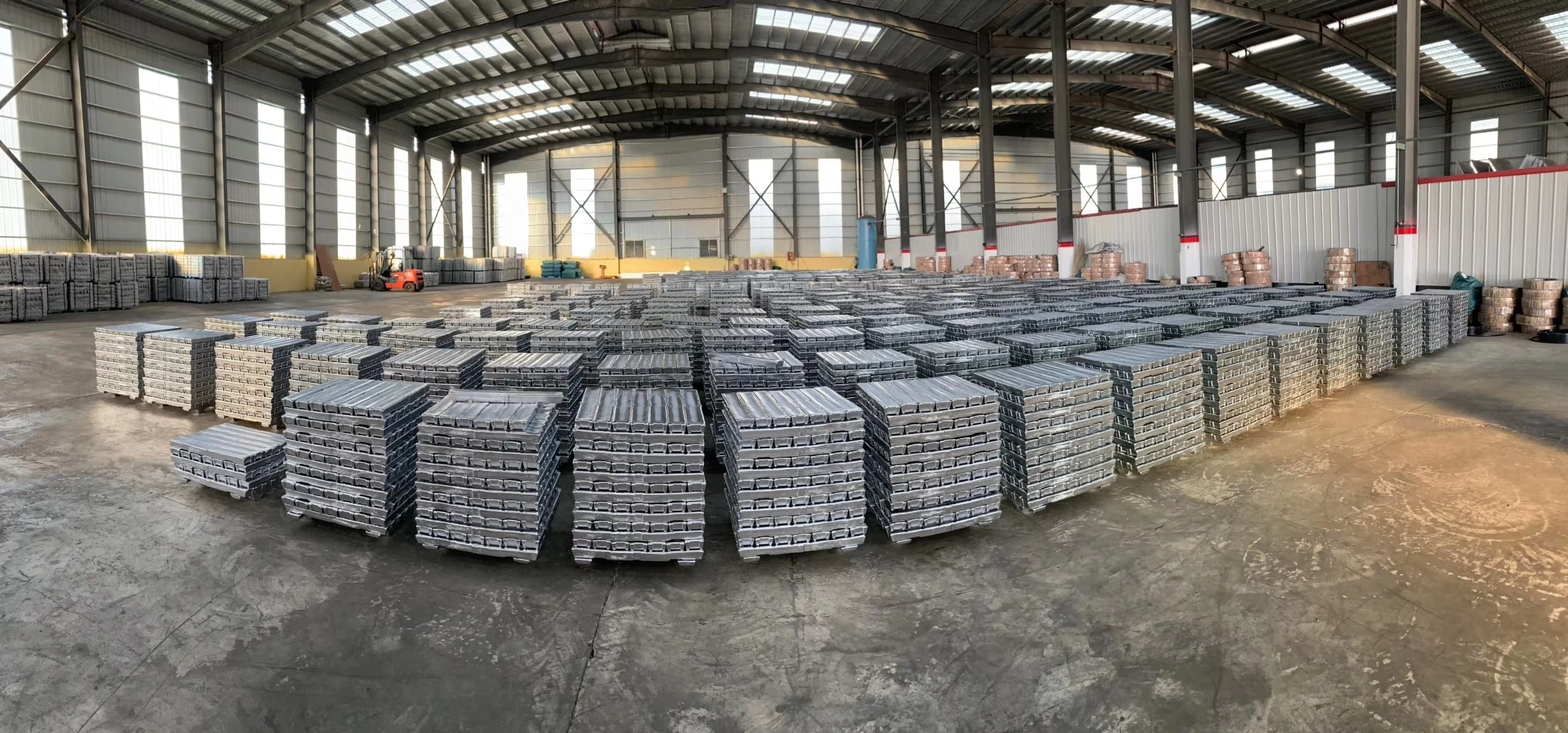 HOT SELL secondary aluminium alloy ingot ADC12./Alunminium Alloy ingots with good price