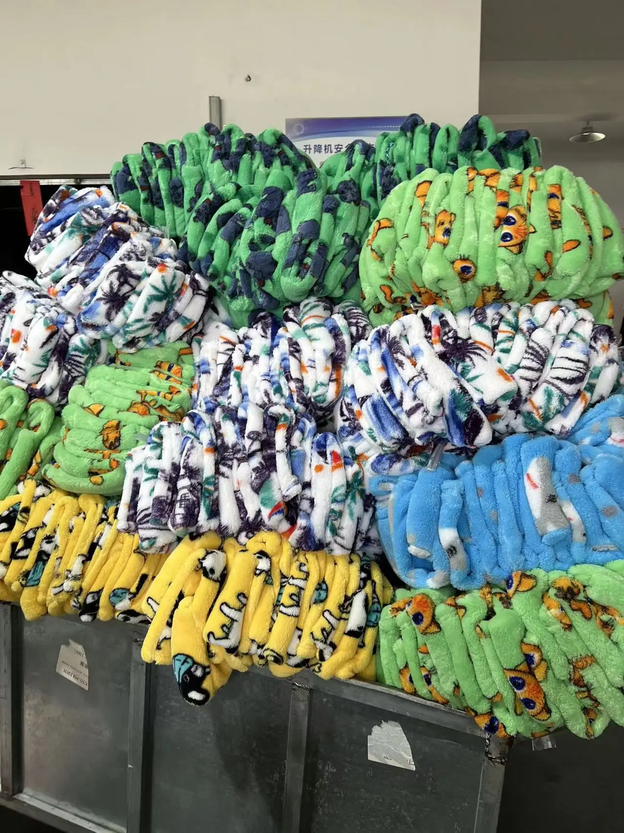 Winter Cute Print Anime Mens Kids Women Custom Cozy Christmas Long Wearable Sherpa Fleece Oversized Hoodie Blanket