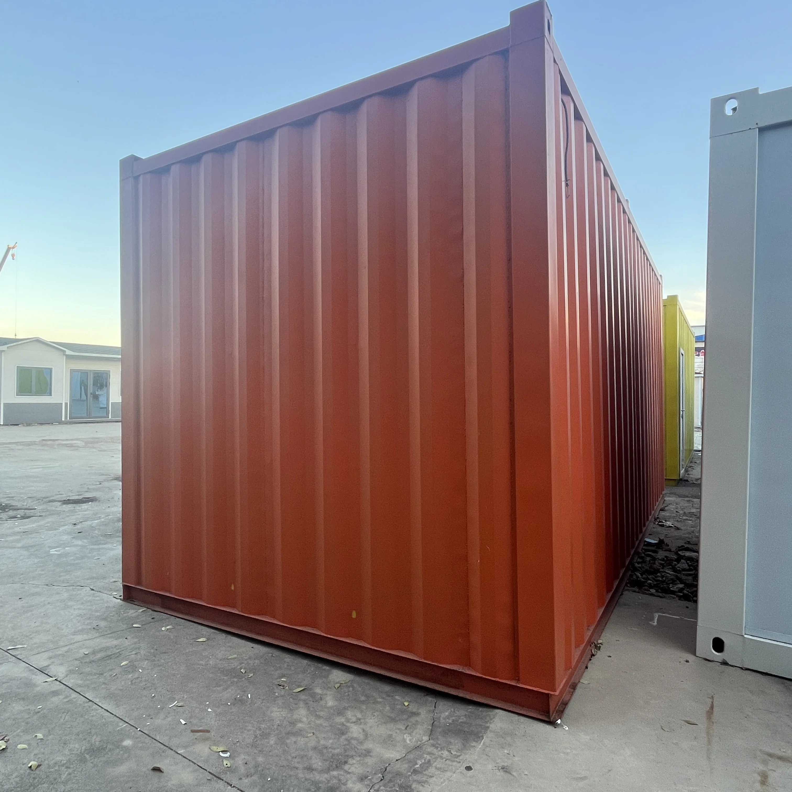 Welded 20ft 40ft Prefabricated Houses Custom Color Flat Pack Expandable Containers Home Use Bathroom Made Sandwich Panel