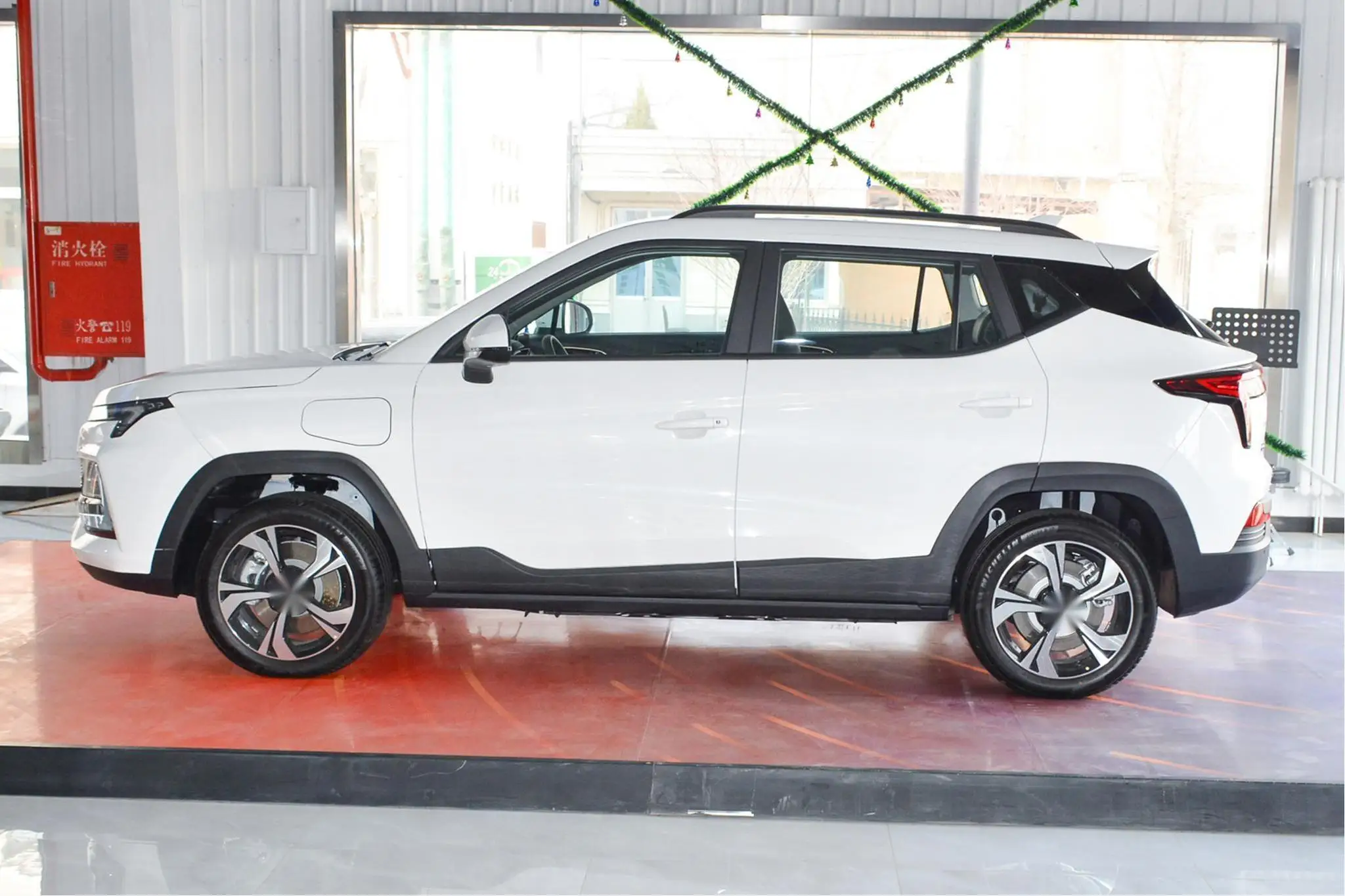 2021 большой размер высокая скорость мощный двигатель китайский ev-автомобиль 150 км/ч IEVS4 большая скидка низкая