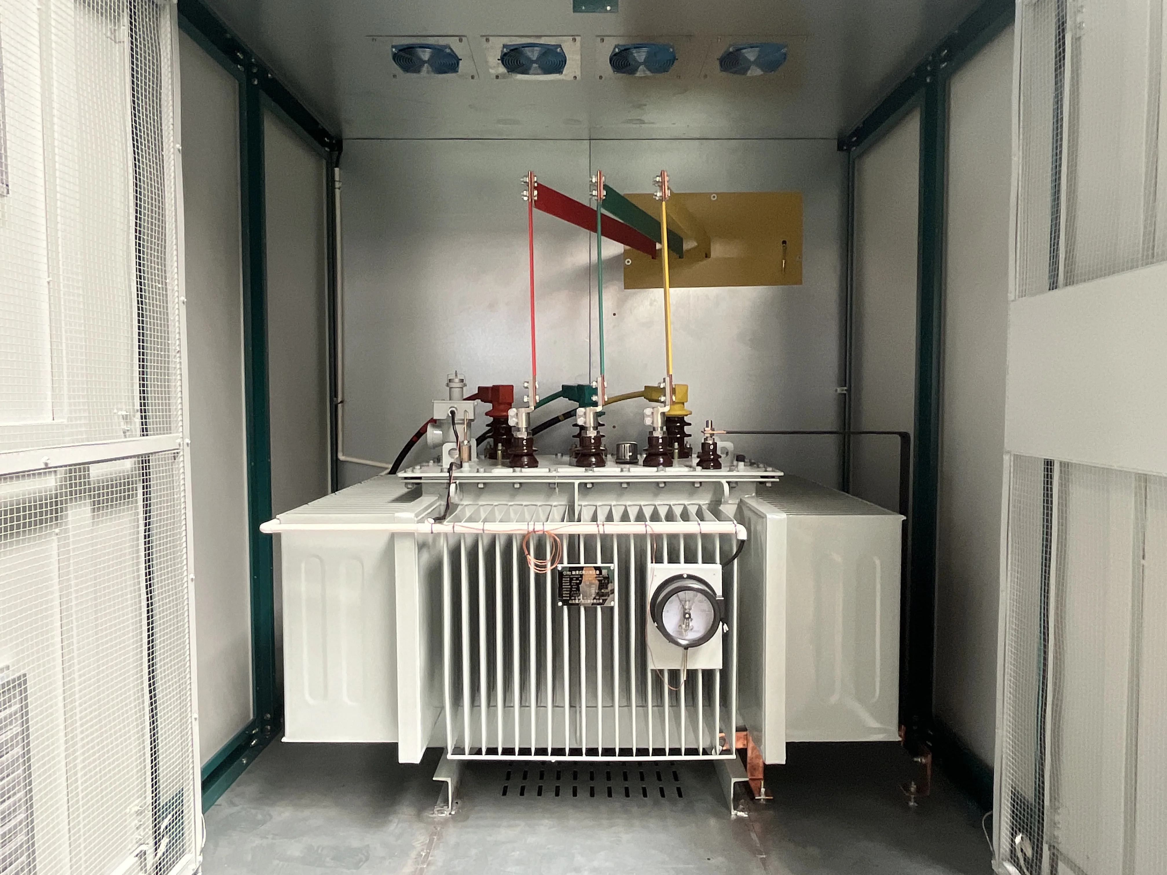 250KVA Power distribution transformer customised three-phase oil-immersed transformer manufacturers supply all-copper transf