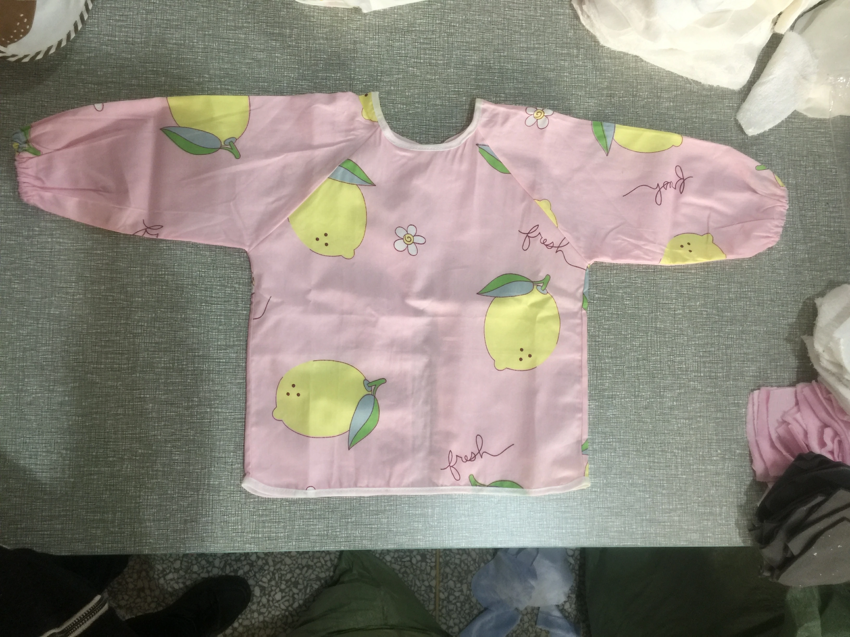 
Long Sleeve 100% Cotton Feeding Baby Bibs 