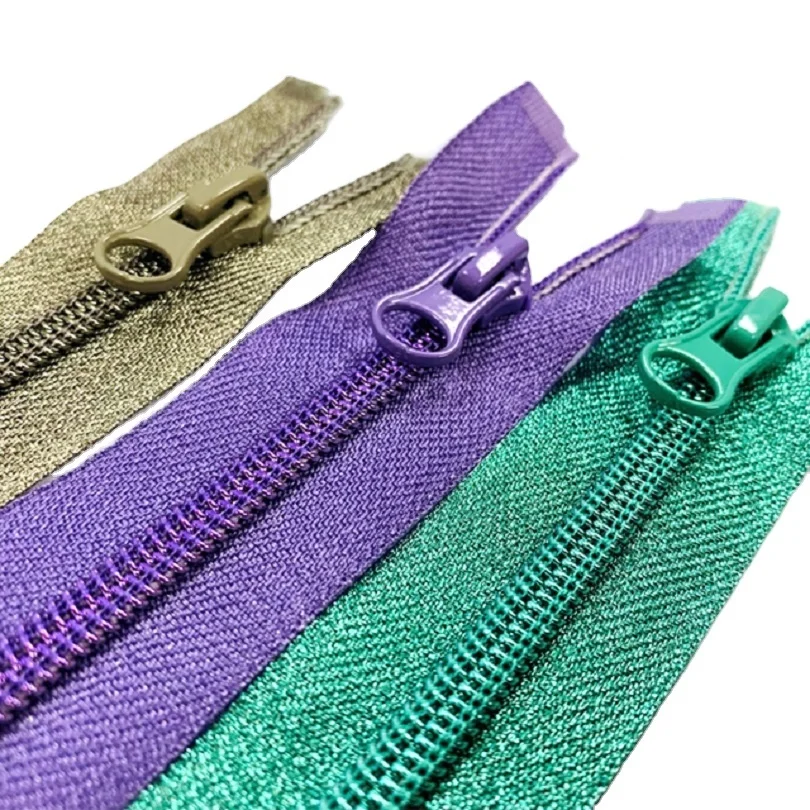 Wholesale Factory Price Nylon Zipper Custom Color And Size Black Waterproof Coil Zipper Long Chain Roll