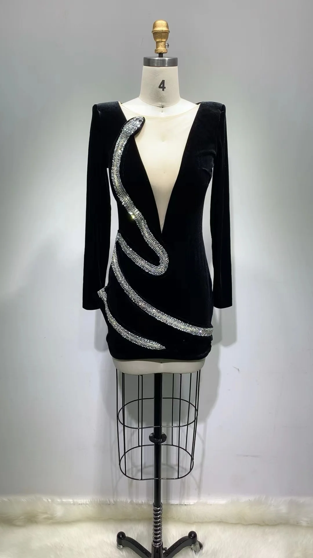 ED2292 Kimshein Black Girl Luxury Dresses Long Sleeve Mesh V Neck Velvet Snake Pattern With Crystal Vestidos Party Evening