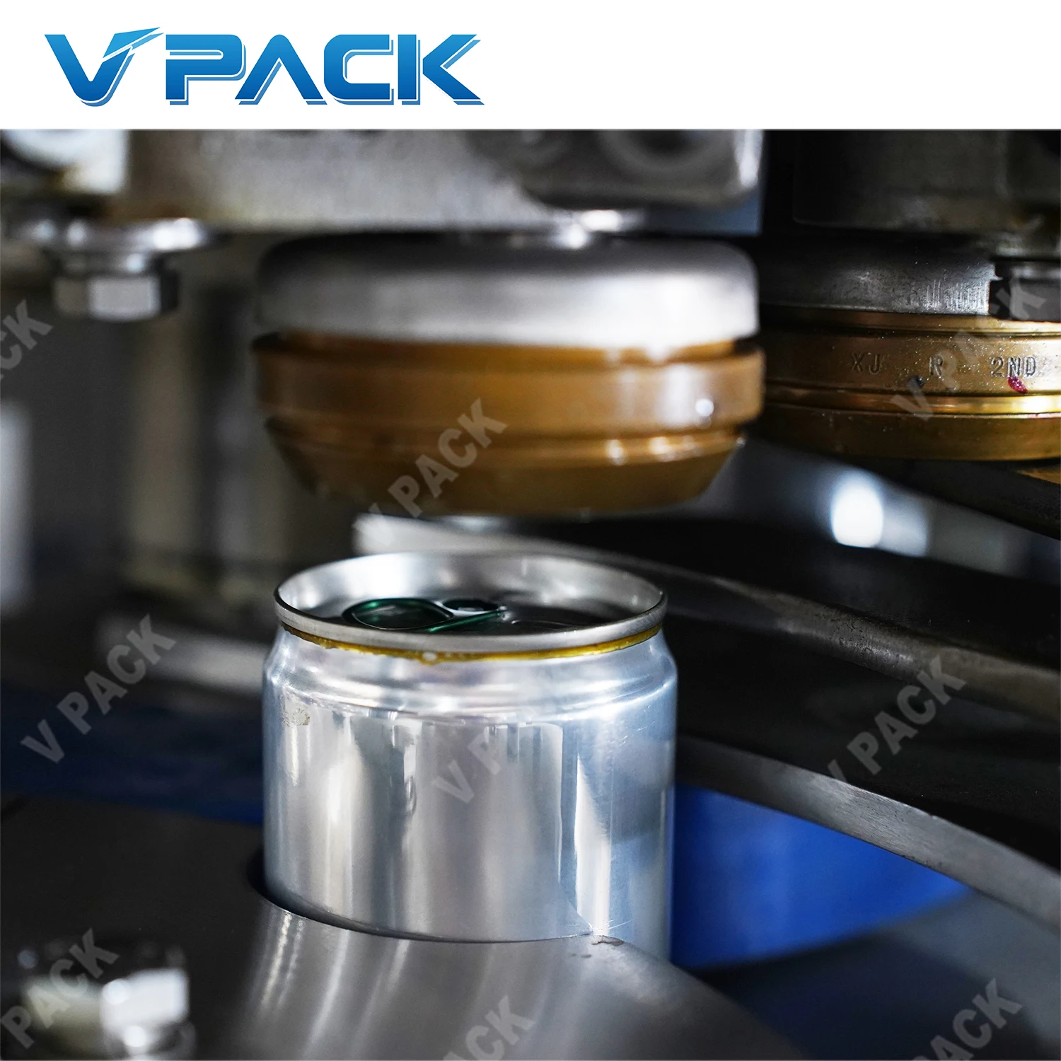 Automatic Beverage carbonated drink aluminum can filling machine / Turnkey project rotary beer canning sealing packing line