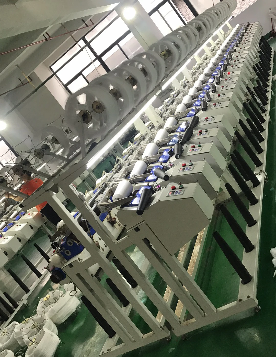 High Quality hank to cone winding machine GH018-L High Speed Fully Drawn Yarn Thread Winding Machine