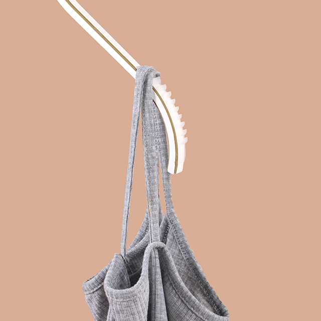 High-End Non-Slip ZARA Style Plastic Coat Rack Hangers White Gold Trim Custom Logo Space-Saving Wardrobe Bathroom Clothes Rack