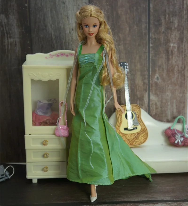 Customized 12 inch fashion boutique handmade accessories evening dress doll clothes